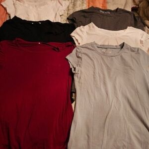 Junior's size Large Top bundle 🩷🧡